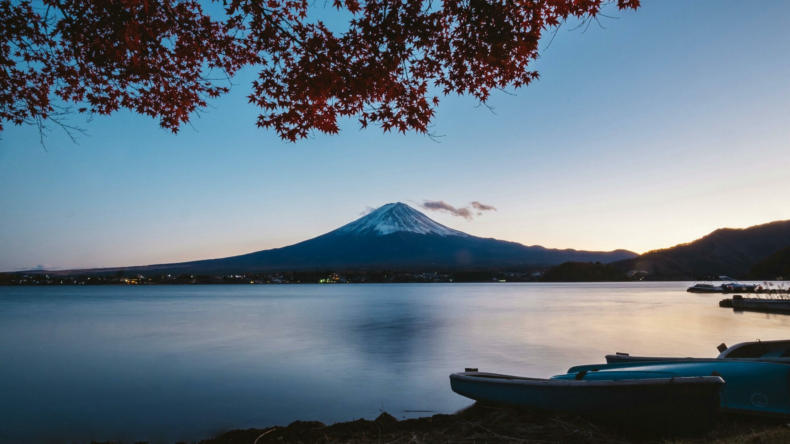 New Japan Travel Guide by Gilly Bachelor Travel Expert